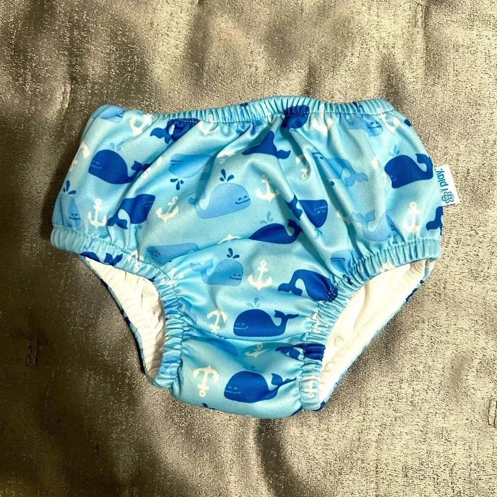 I play‎ whale swim diaper